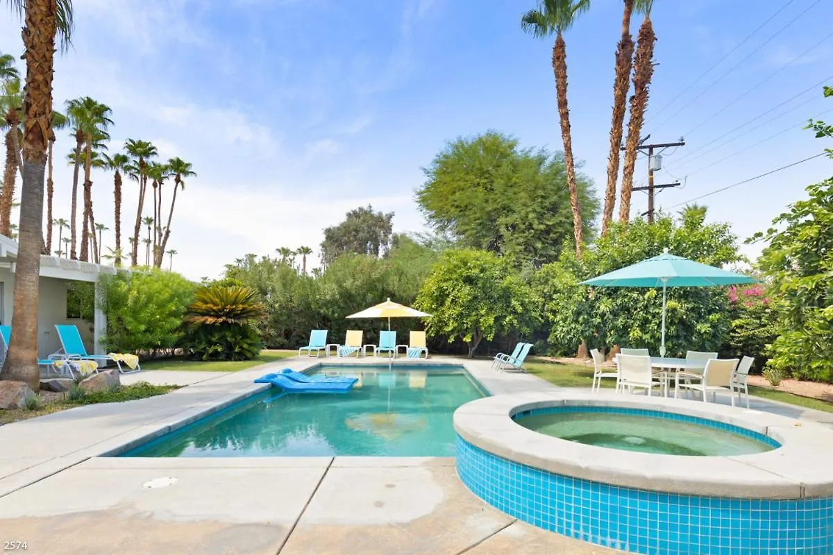 Sunny Lands Vacation Home Palm Springs