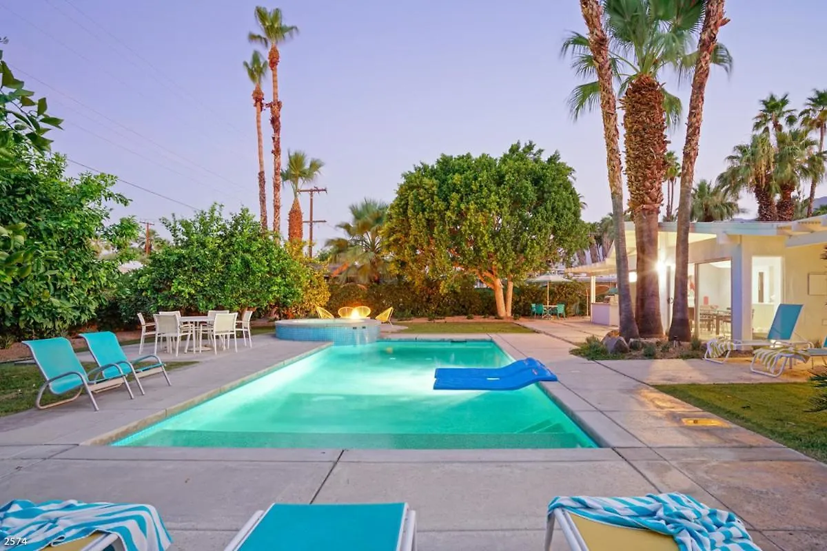 Sunny Lands Vacation Home Palm Springs