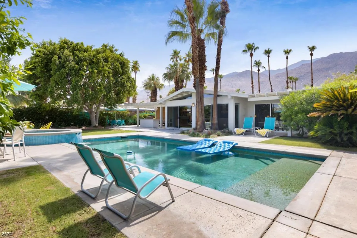 펜션 Sunny Lands Vacation Home 팜 스프링스