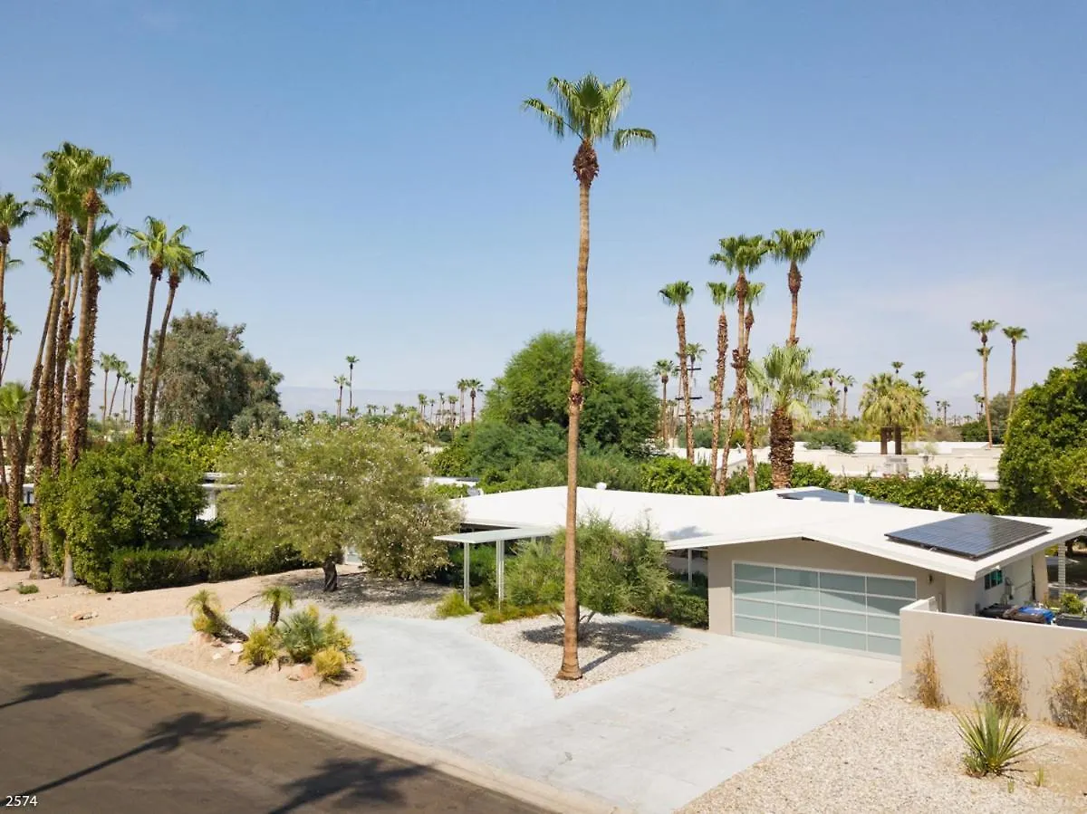 Sunny Lands Vacation Home 팜 스프링스 펜션